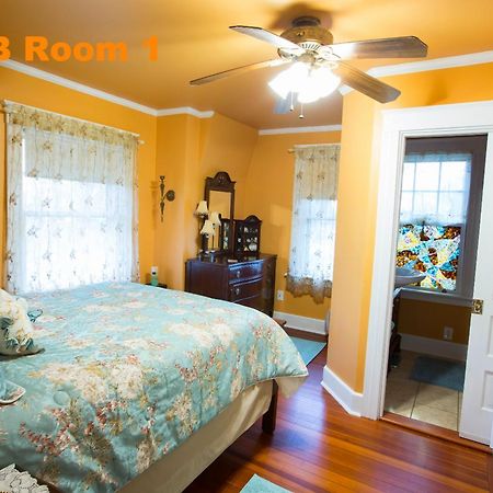 Sheppard'S Campus B&B Kingston Екстер'єр фото