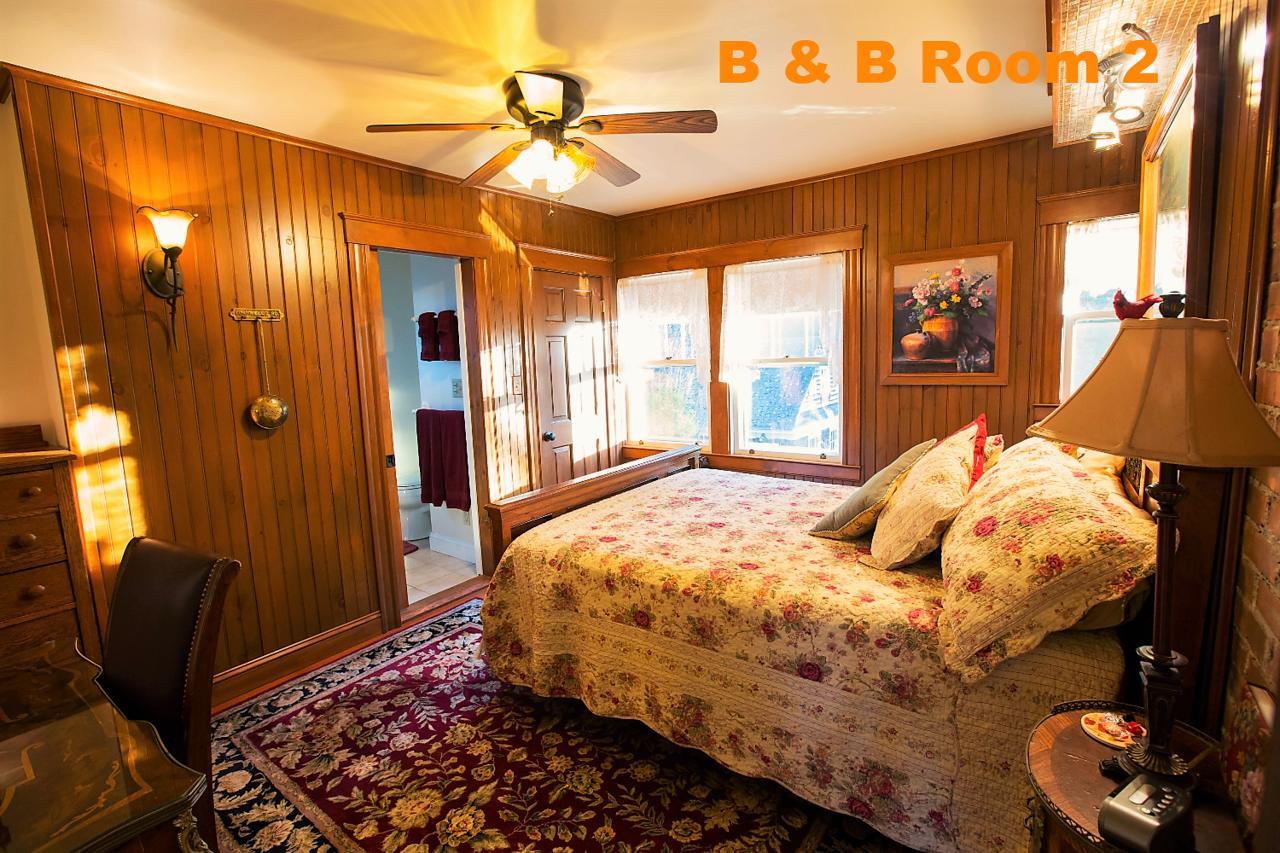 Sheppard'S Campus B&B Kingston Екстер'єр фото